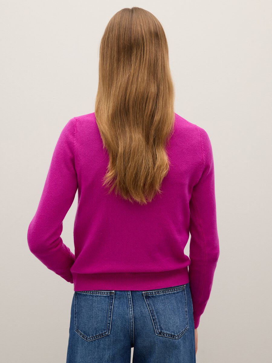 Purple crew neck sweater in pure cashmere regular fit_2