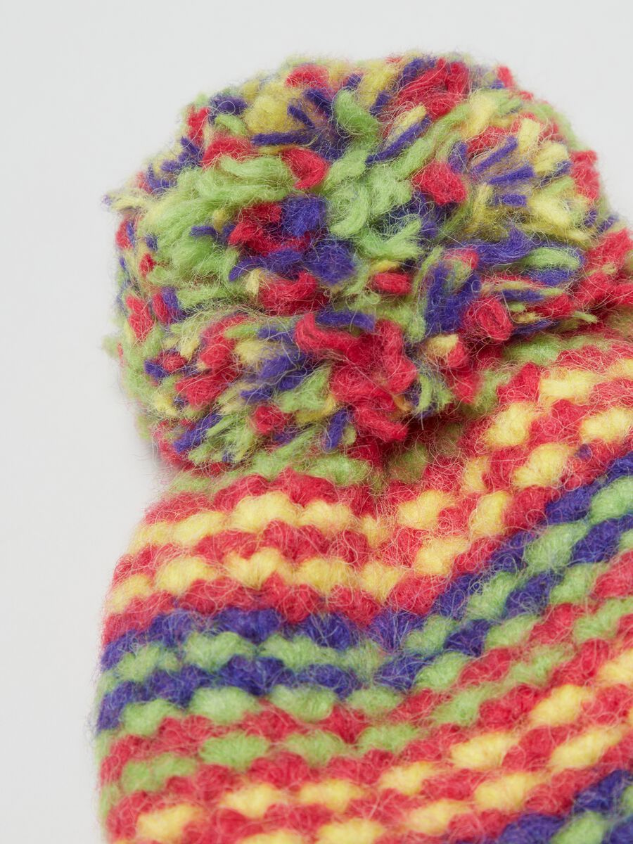 Multicoloured hat with pom pom_1