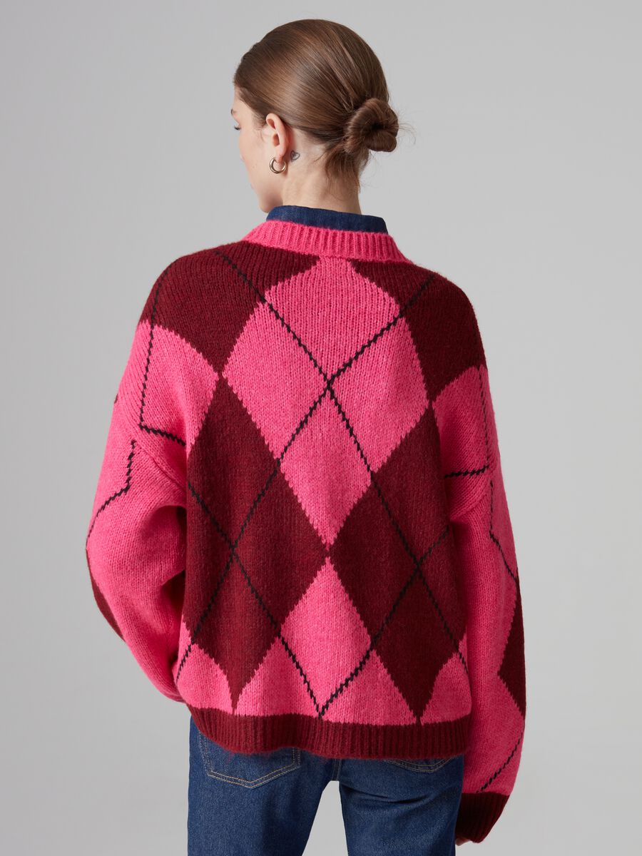 Oversized pullover with diamond pattern_2
