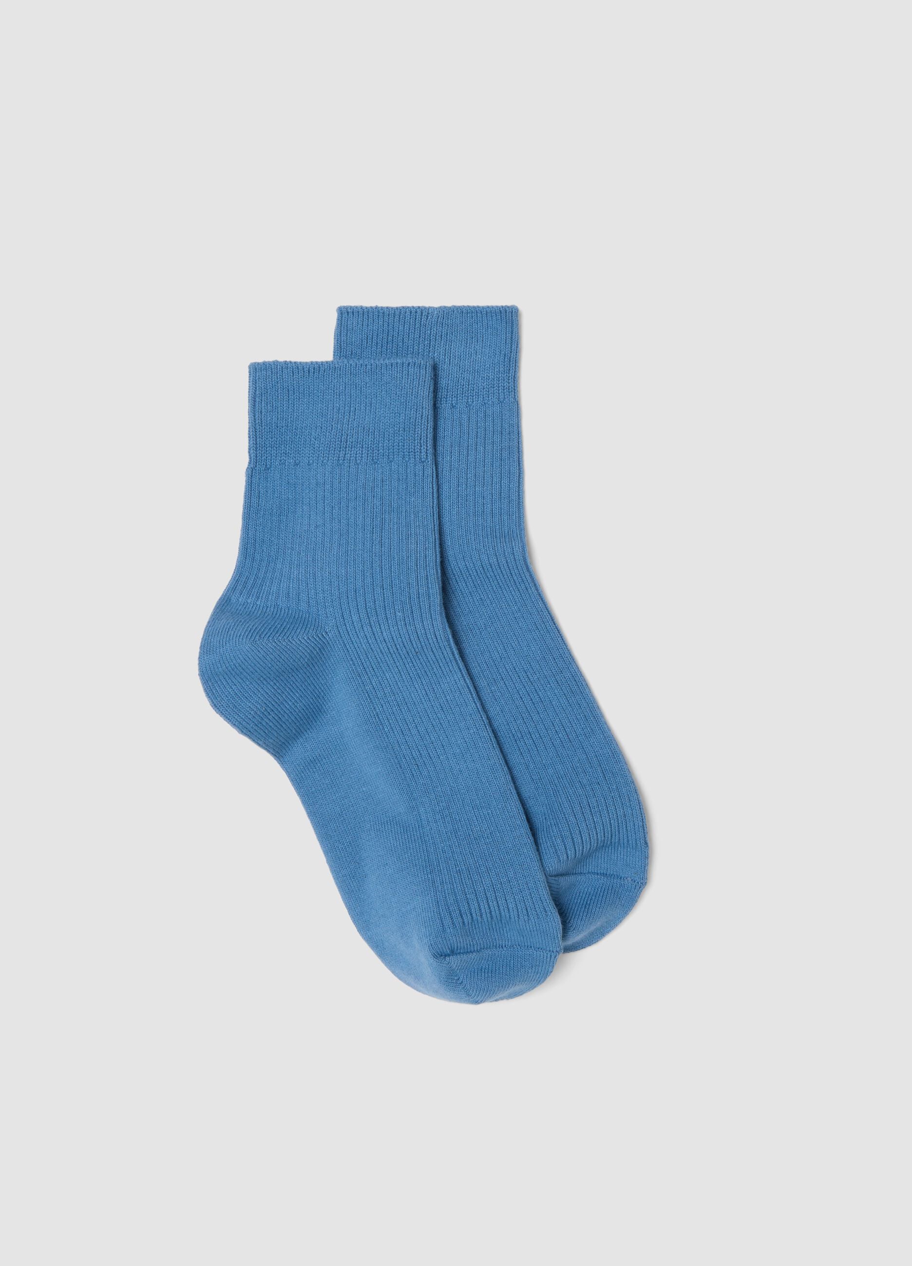 Hellblaue Socken aus Stretch-Baumwolle