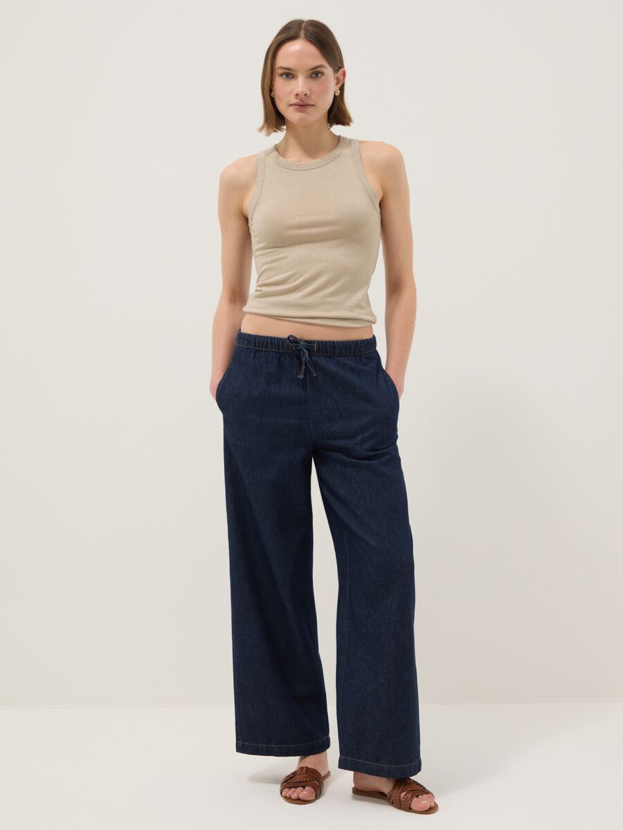 Beiger Glitzer-Top mit d&uuml;nnen Tr&auml;gern, regul&auml;re Passform_1