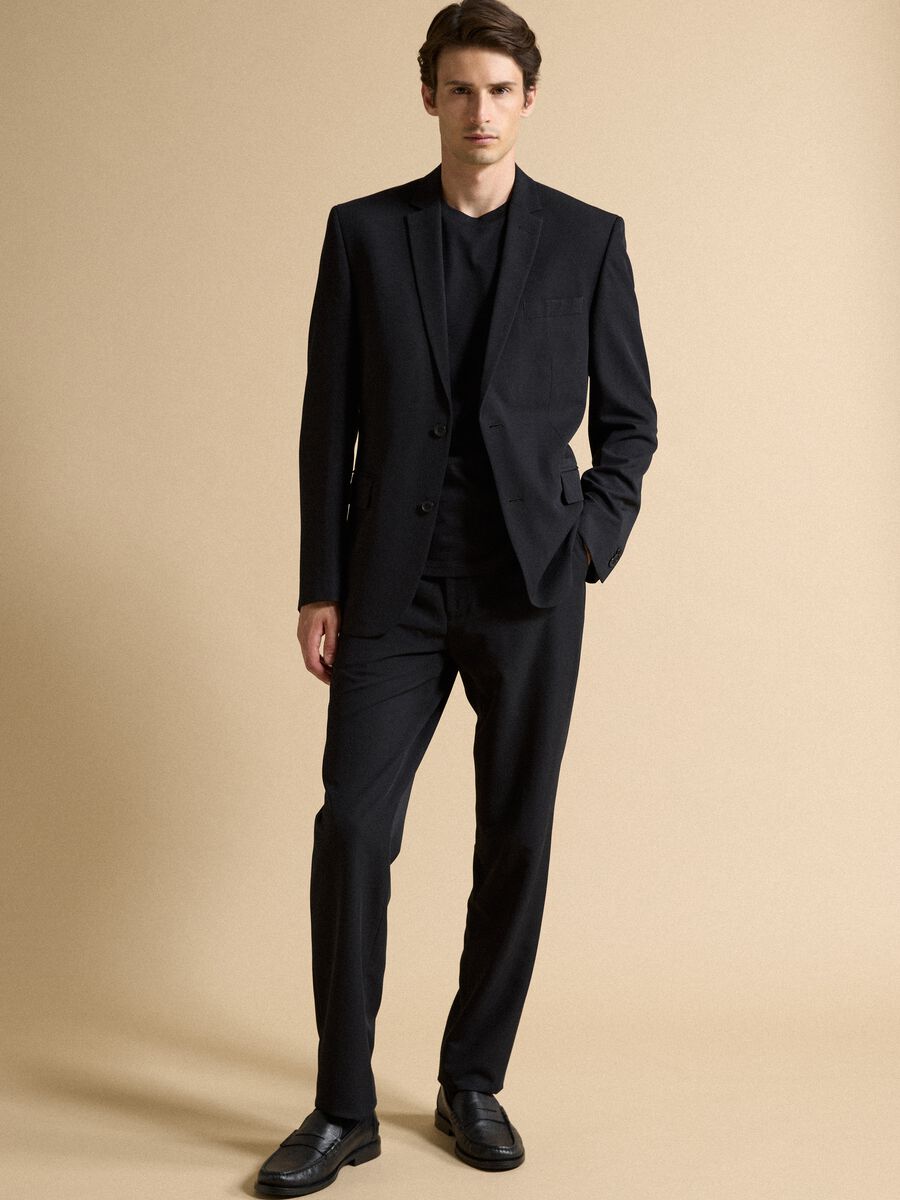 Blazer nero slim fit foderato con rever classici_1
