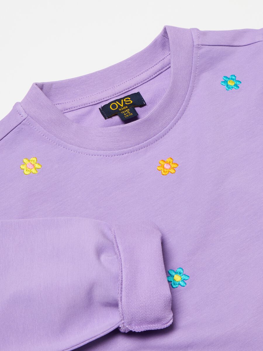 Sweatshirt with small flowers embroidery_2