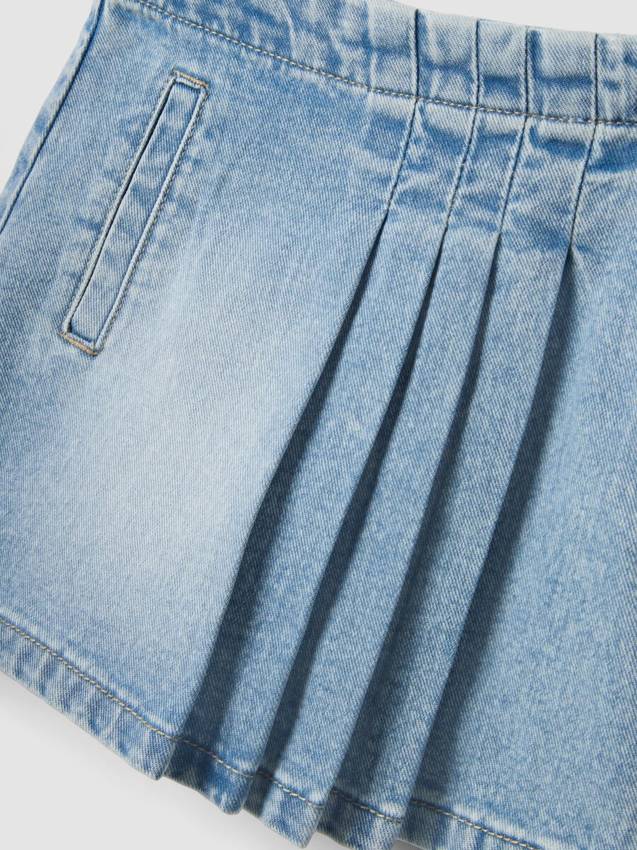 Light blue pleated denim skirt in pure cotton for girls_2