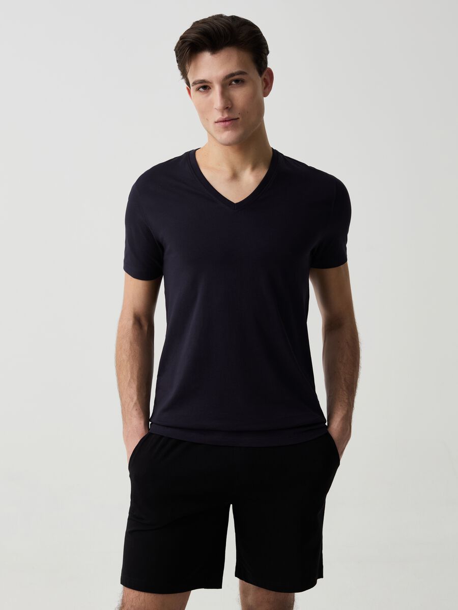 Two-pack undershirts with V neck_0