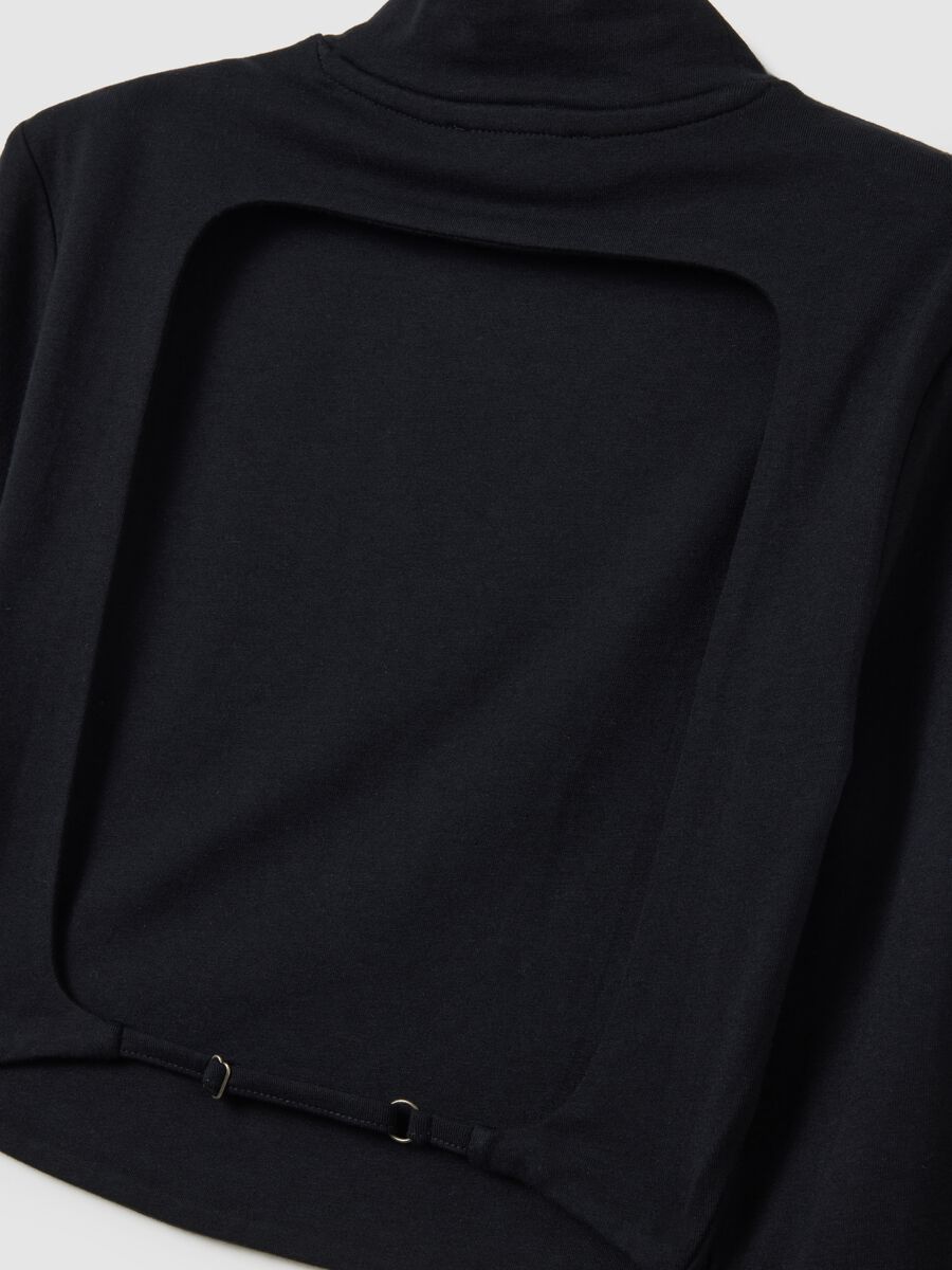 Black Backless Cropped Long Sleeve Top_5