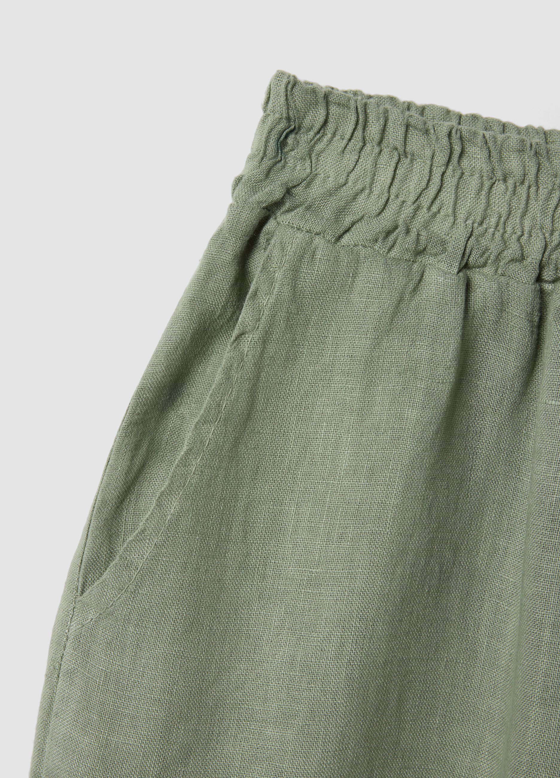 Gr&uuml;ne Regular-Fit-Hose aus reinem Leinen
