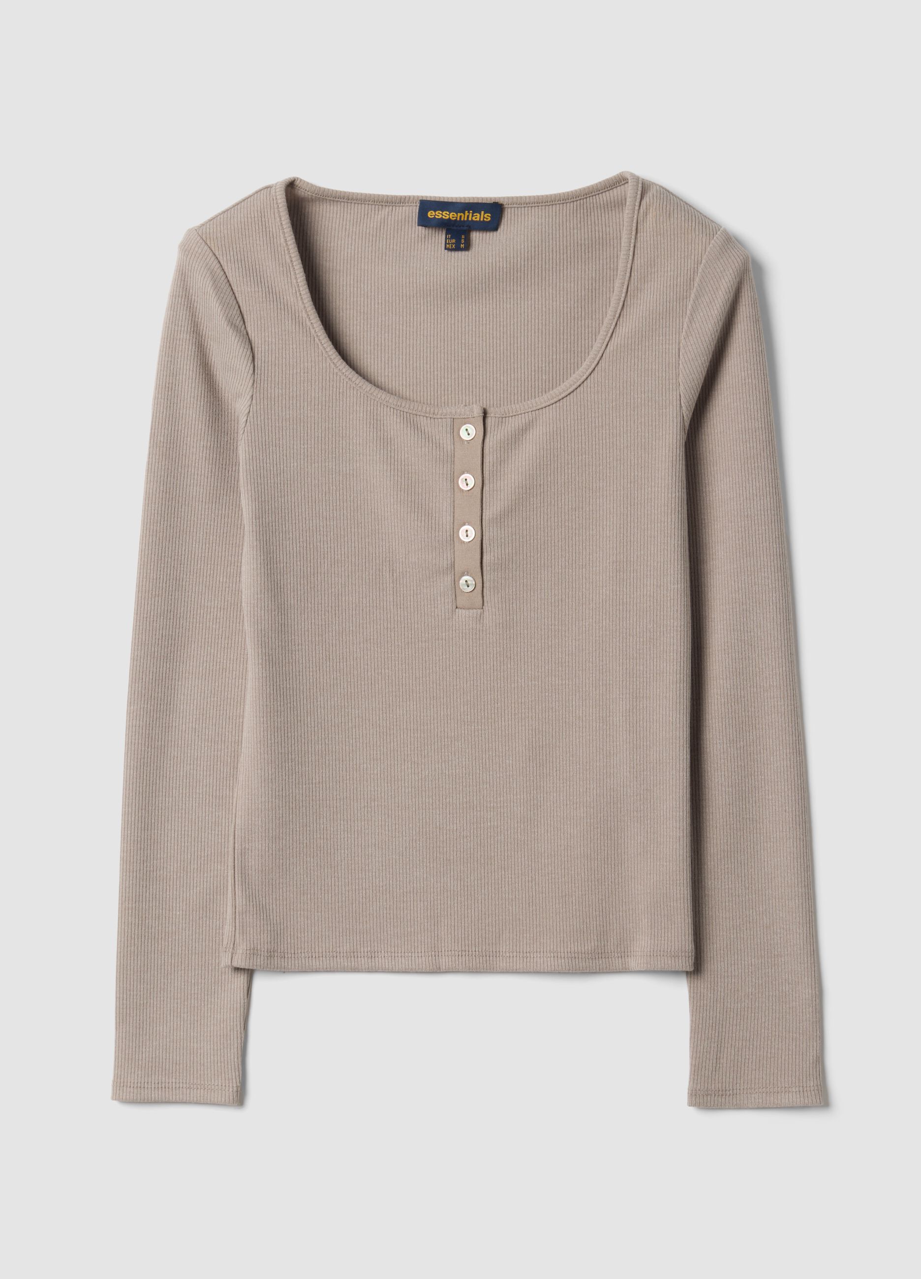 T-shirt bege em viscose el&aacute;stica com gola redonda