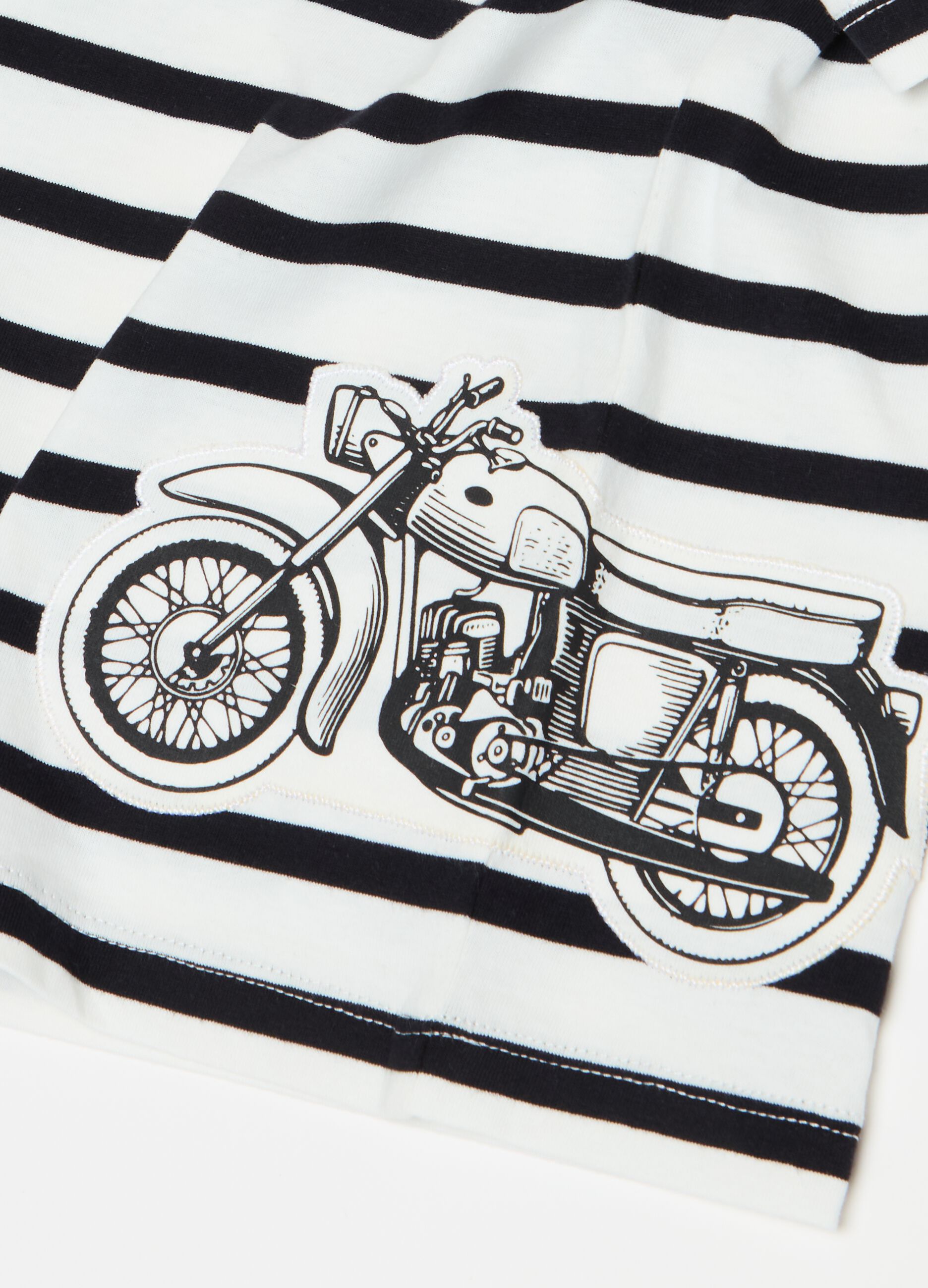 Striped cotton T-shirt with patches