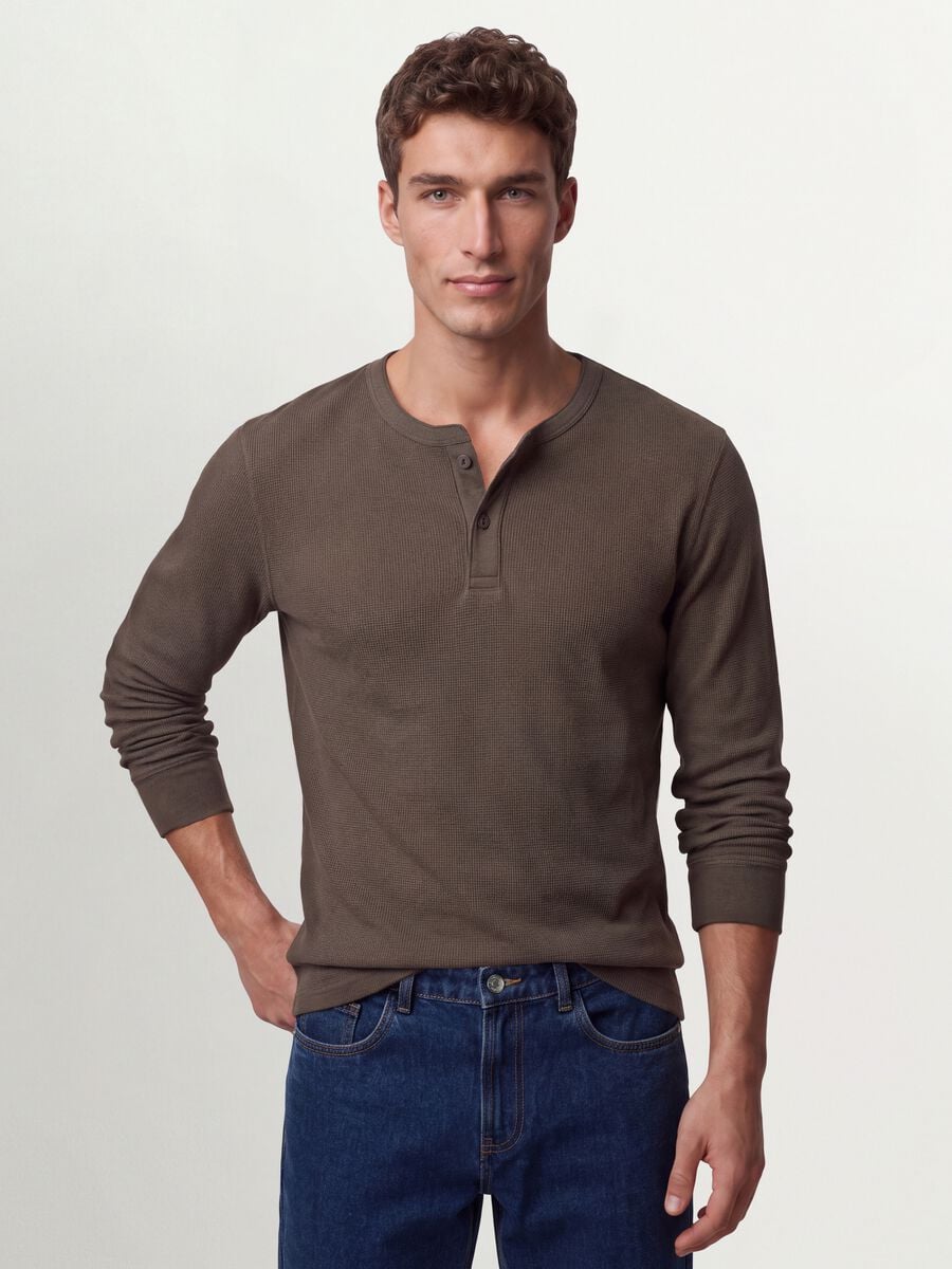 Brown honeycomb viscose-blend regular-fit T-shirt_1