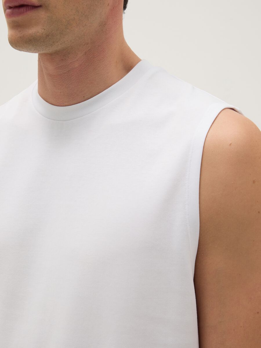 White Cotton Blend Vest Regular Fit_3