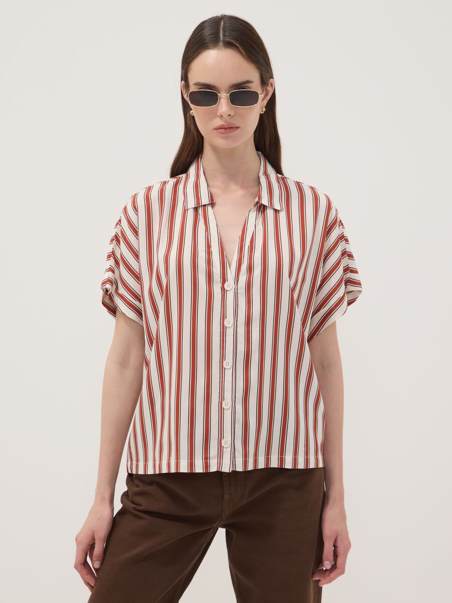 Multicolour striped pure viscose short-sleeve oversized shirt_0