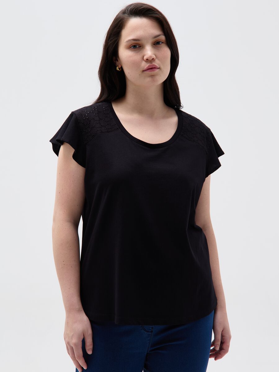 Curvy T-shirt with broderie anglaise insert_0