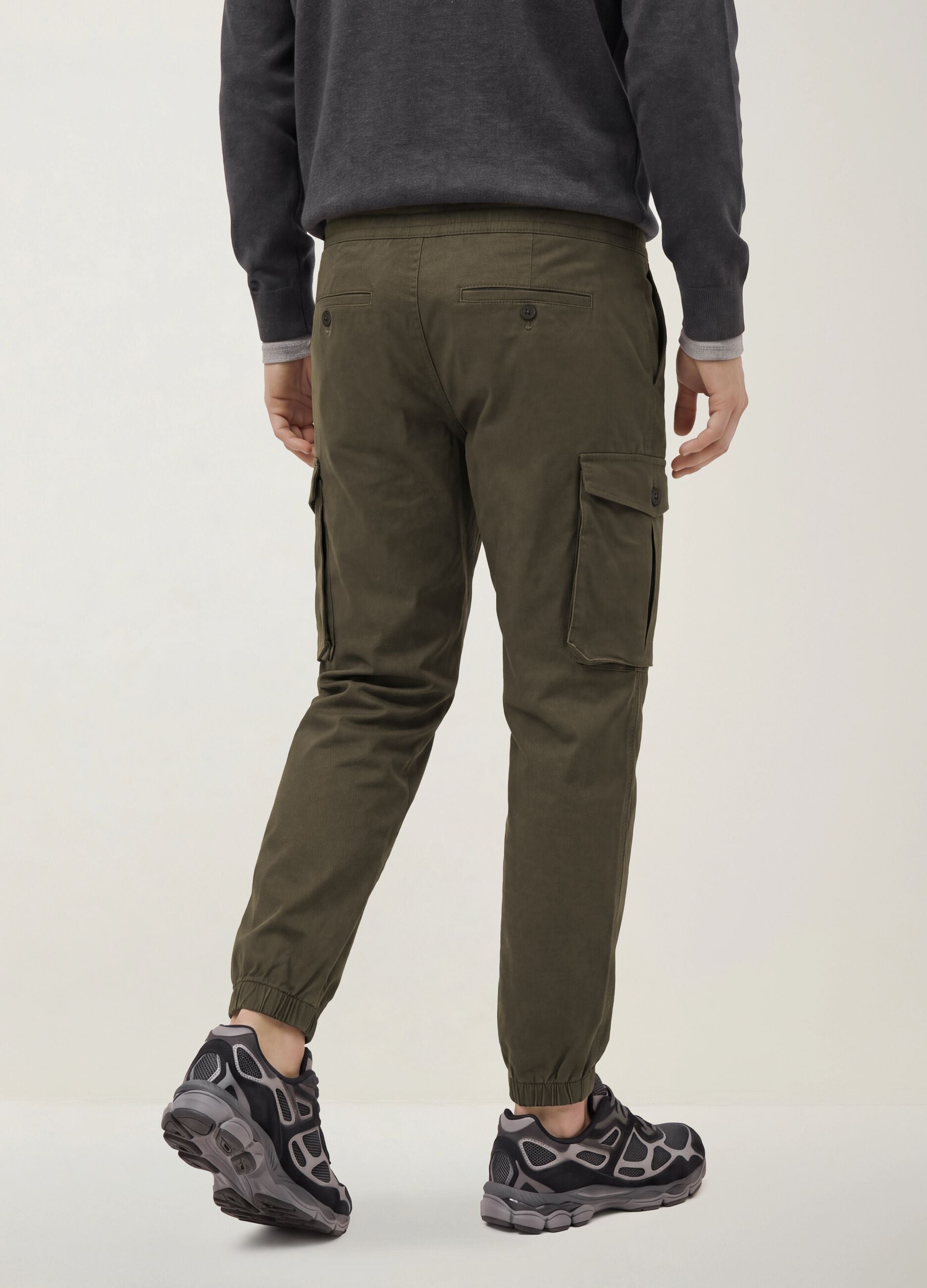 Gr&uuml;ne Slim-Fit-Cargohose aus Stretch-Baumwolle