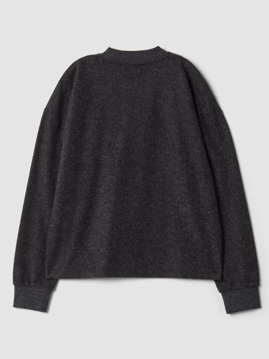 Grauer Pullover aus Viskosemix mit Rundhalsausschnitt, Regular Fit_2