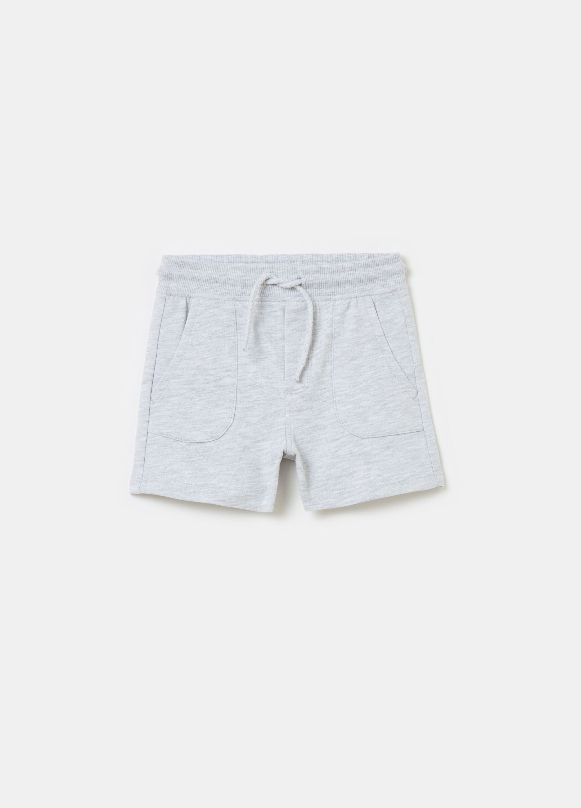 Shorts de algodón con cordón y bolsillos