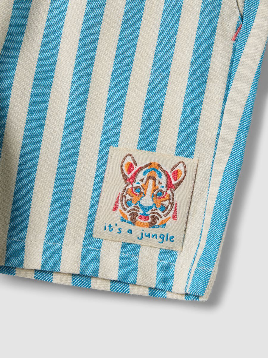 Blue striped pure cotton straight-fit shorts for baby boys_2