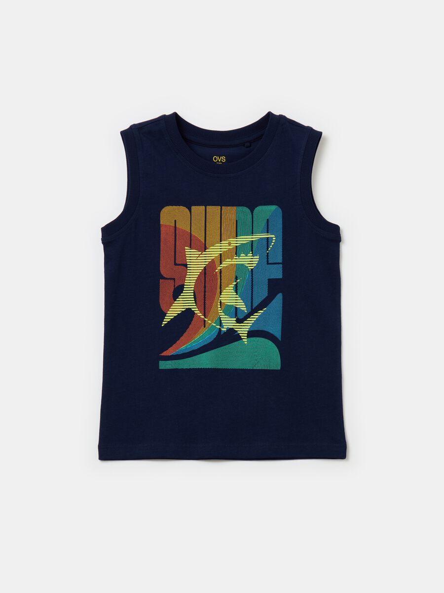 Camiseta de tirantes con estampado surf y tiburón_0