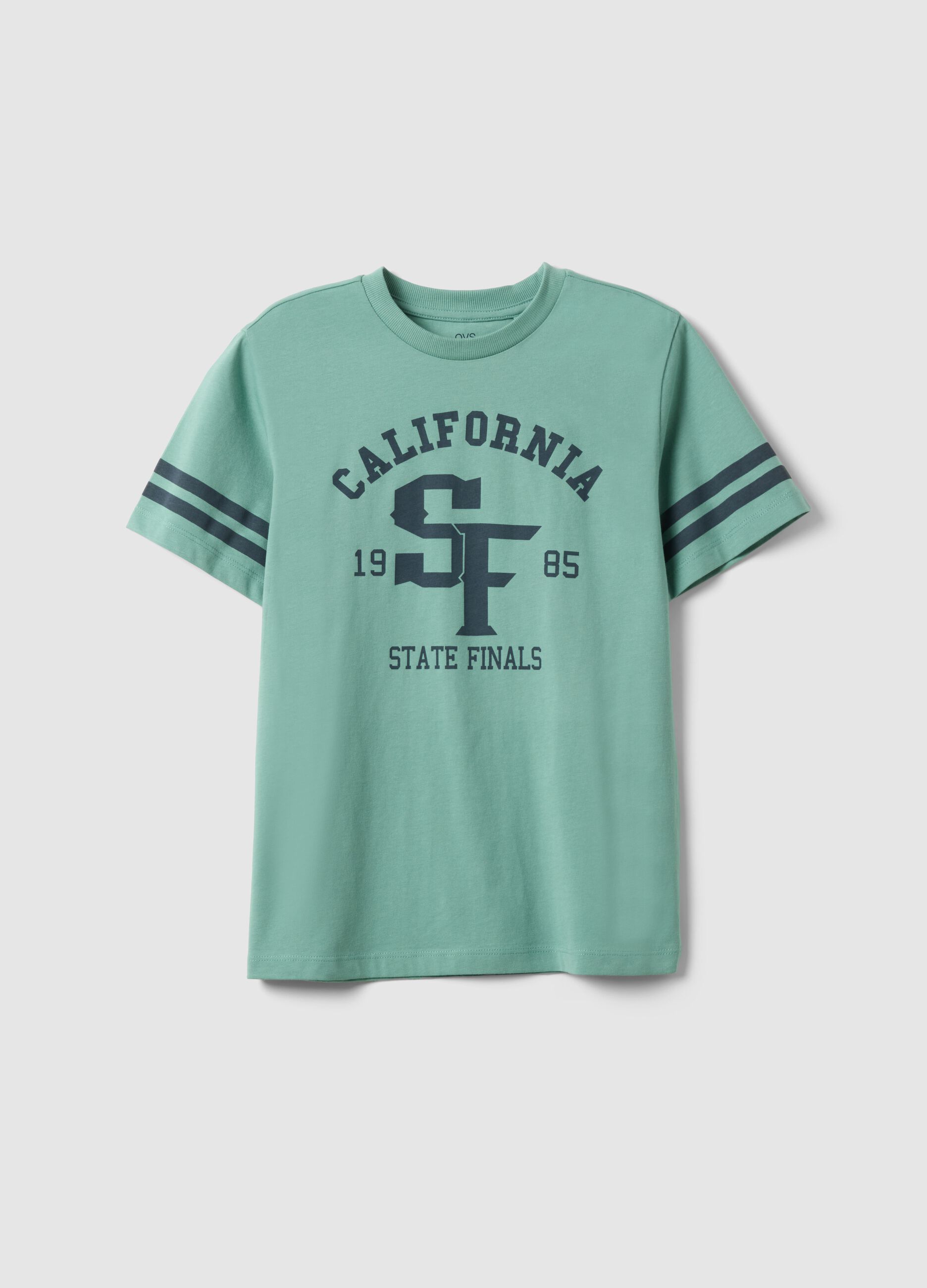 Boys&rsquo; green pure cotton T-shirt with graphic details, regular fit