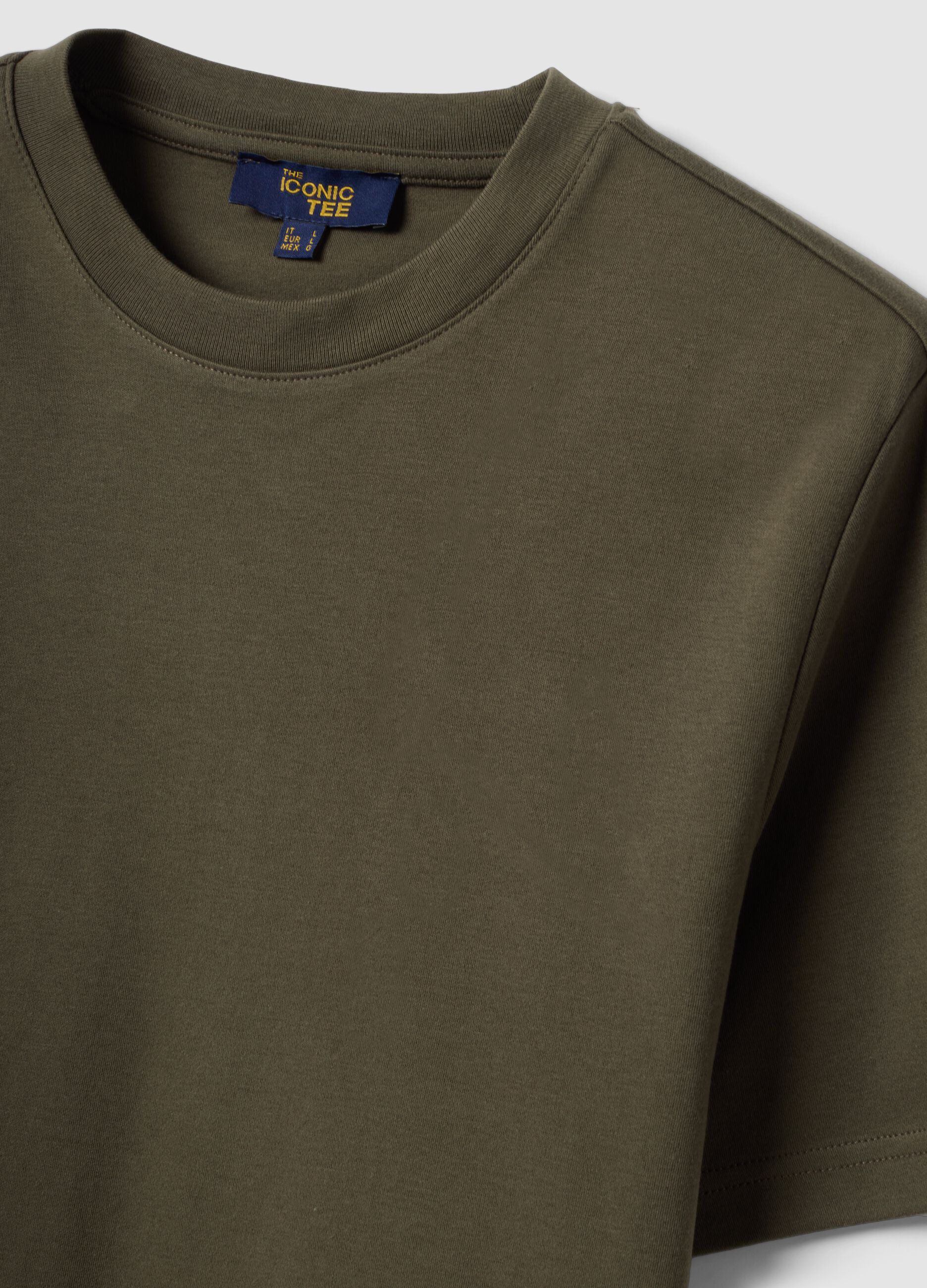 &Pi;&rho;ά&sigma;&iota;&nu;&omicron; &alpha;&nu;&delta;&rho;&iota;&kappa;ό T-shirt &alpha;&pi;ό 100% &beta;&alpha;&mu;&beta;ά&kappa;&iota; &mu;&epsilon; &kappa;&omicron;&nu;&tau;ό &mu;&alpha;&nu;ί&kappa;&iota;, regular &epsilon;&phi;&alpha;&rho;&mu;&omicron;&gamma;ή