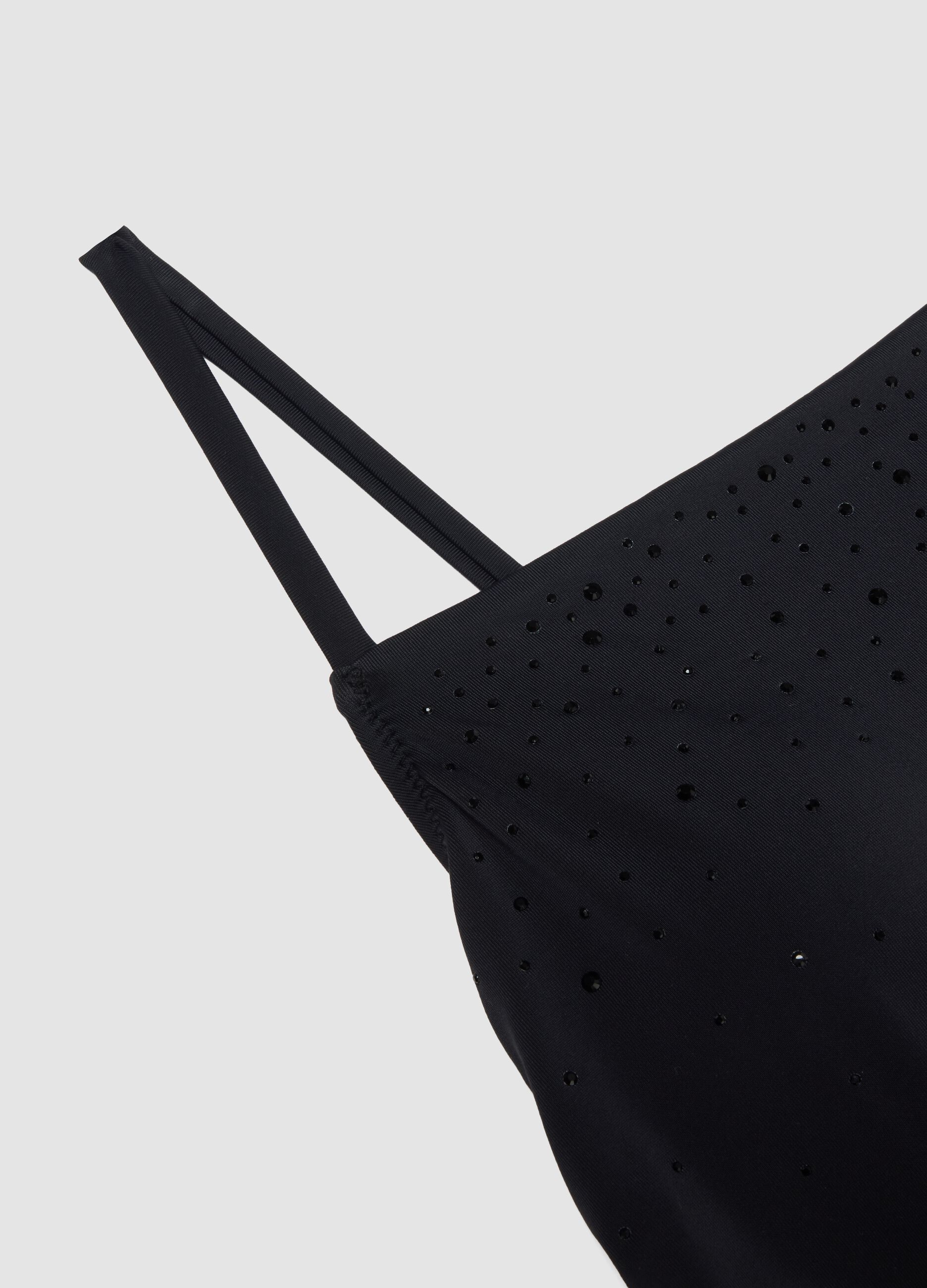 Schwarzer Badeanzug aus Stretchmaterial mit Tr&auml;gern