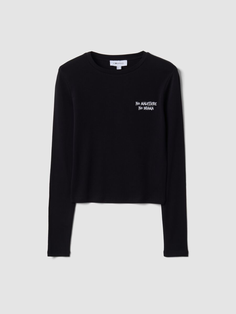 Black pure cotton T-shirt with chest lettering_0