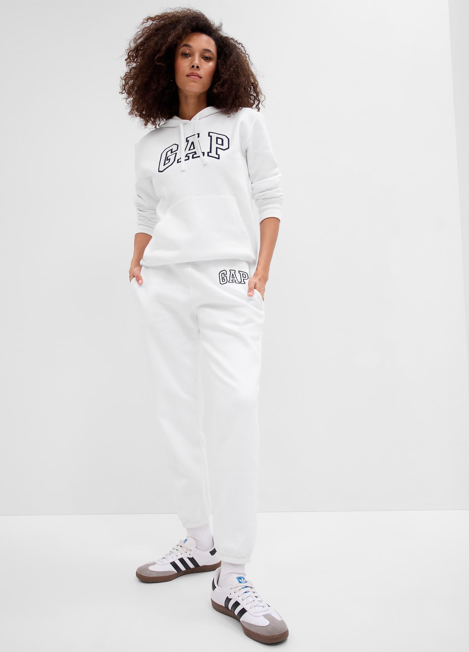gap cotton joggers