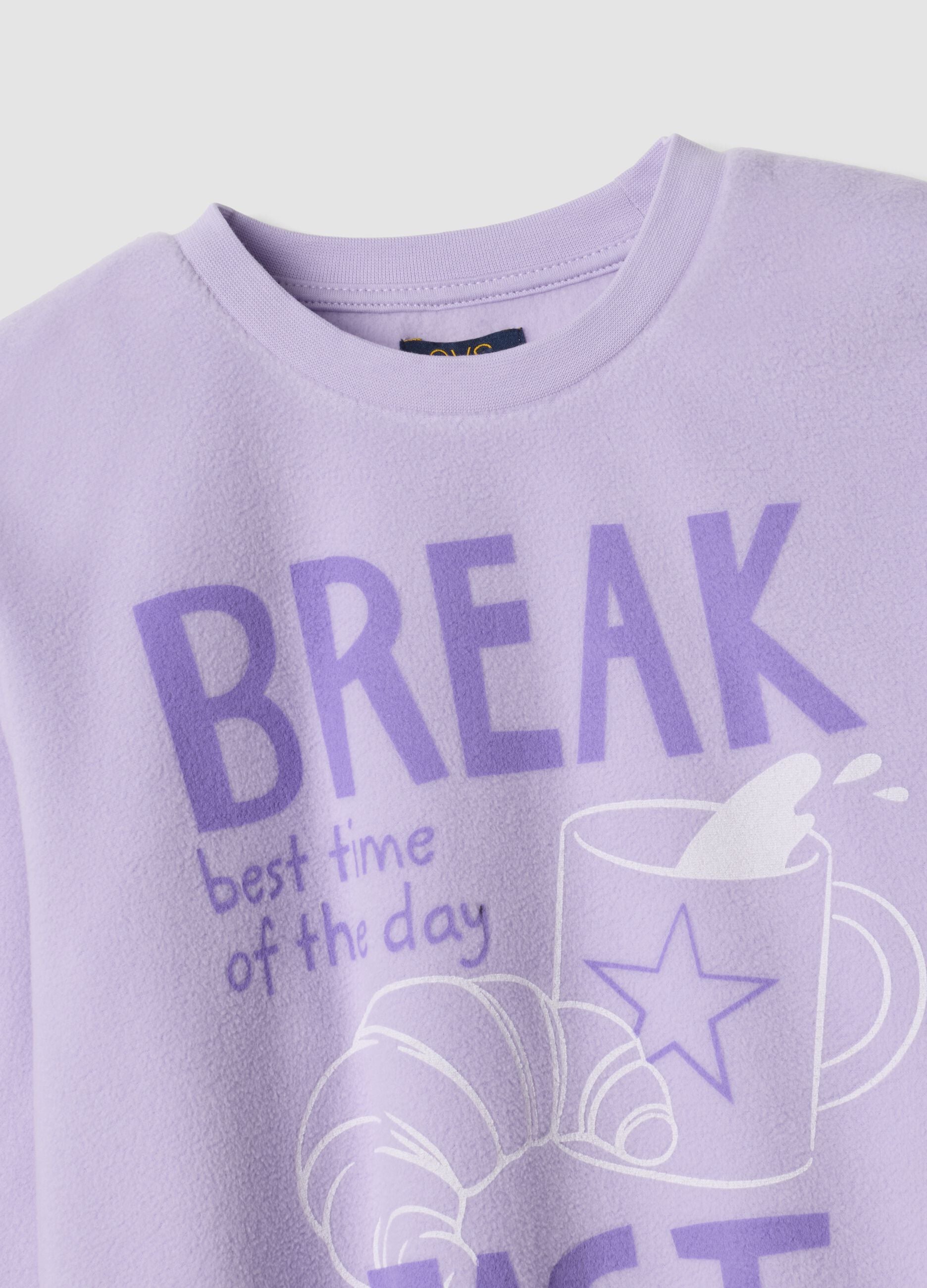 Purple fleece crew-neck pyjamas with long trousers, regular fit