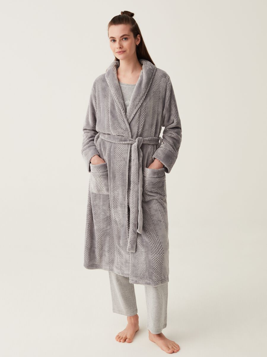 Long dressing gown with waffle weave_0