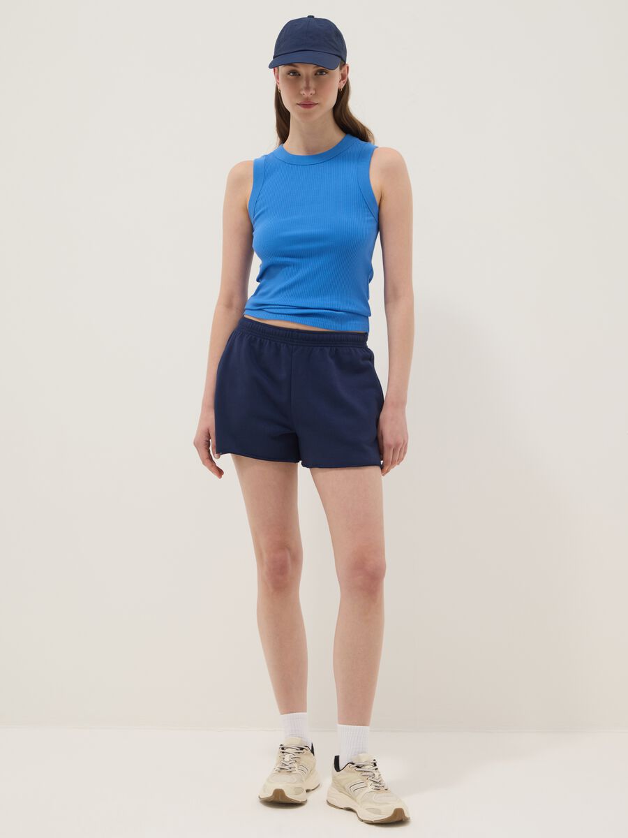 Blaues, figurbetontes Tanktop aus geripptem Stretch-Baumwollstoff_2