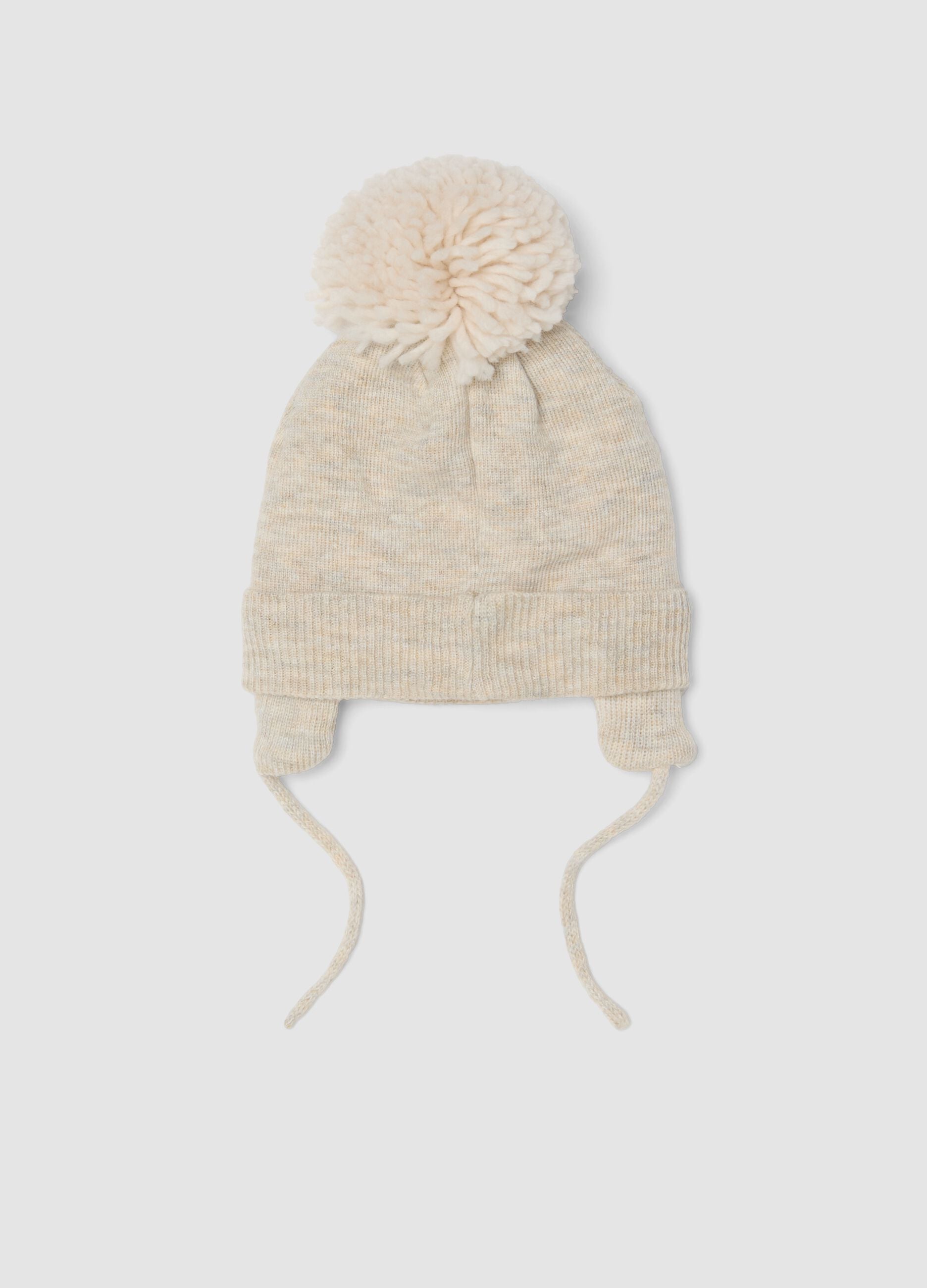 Cappello beige melange in misto lana con pompon