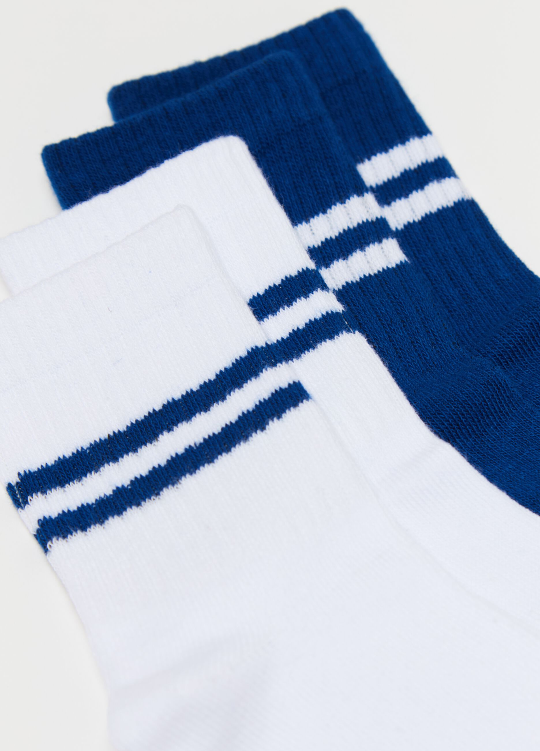 Three-pair pack short stretch tennis socks
