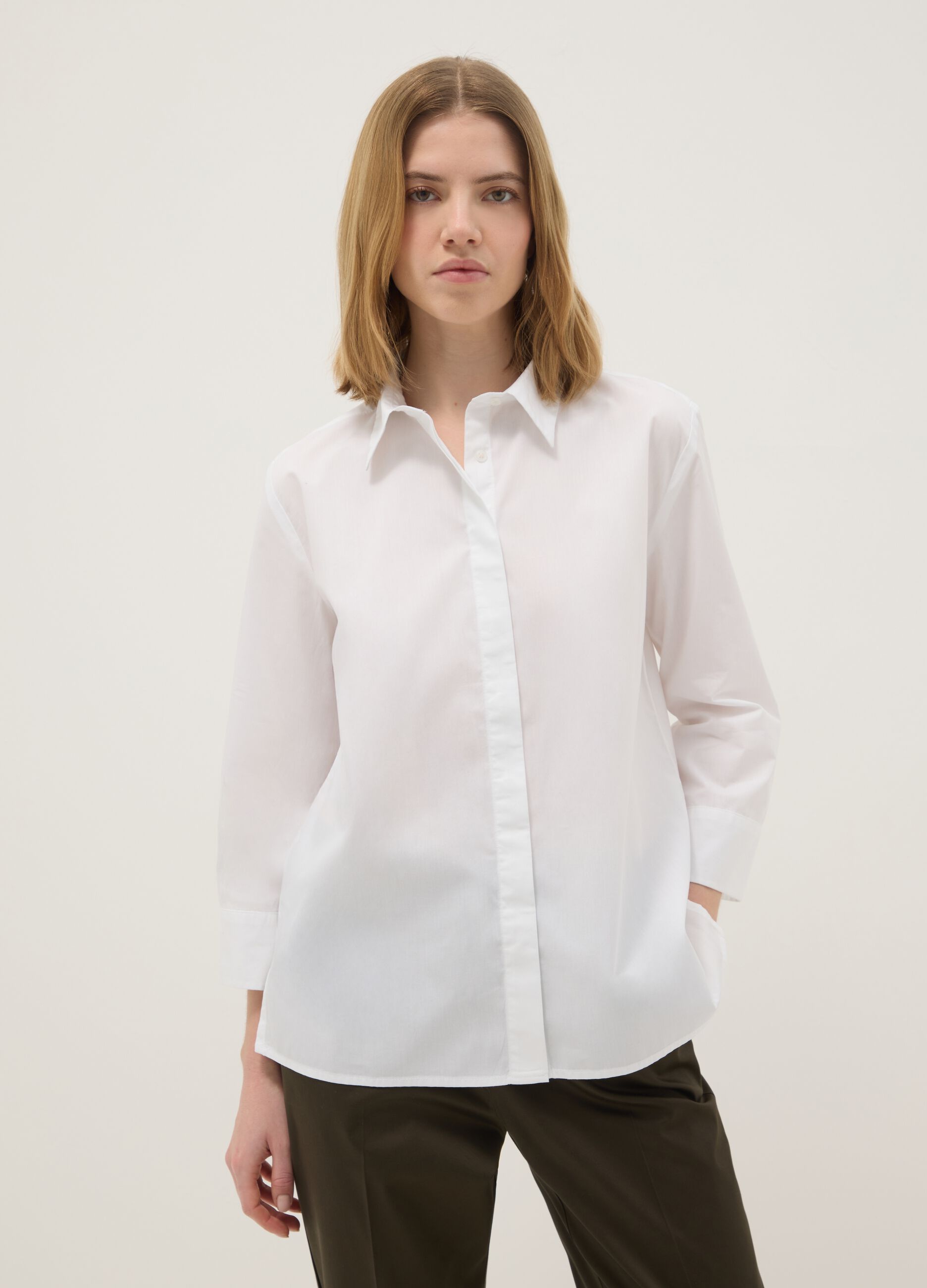 White pure cotton shirt regular fit with three-quarter sleeves