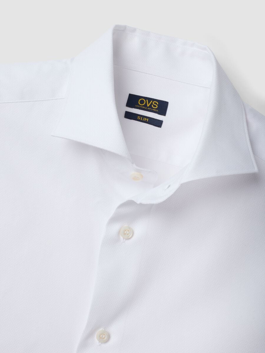 White shirt in pure compact cotton with slim-fit French collar_2
