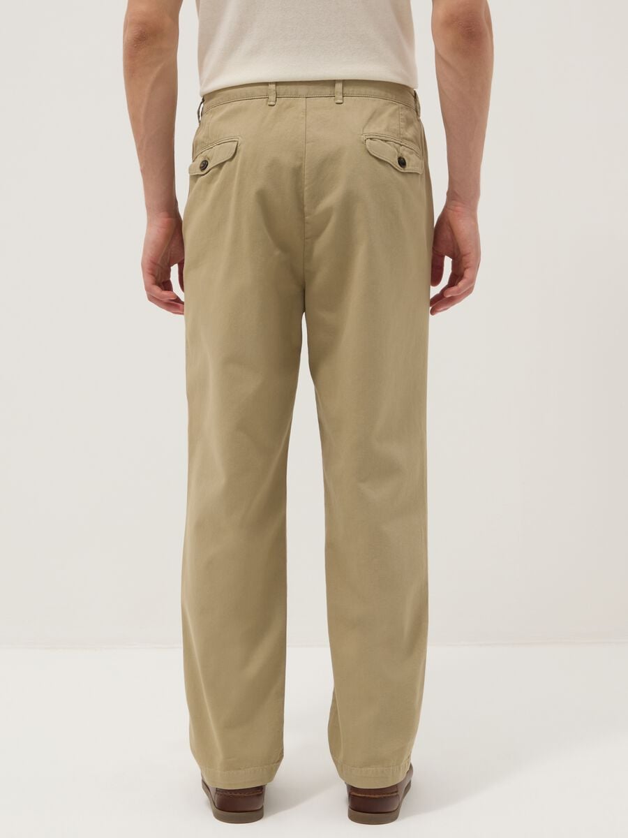 Beige pure cotton carrot-fit chino trousers_2