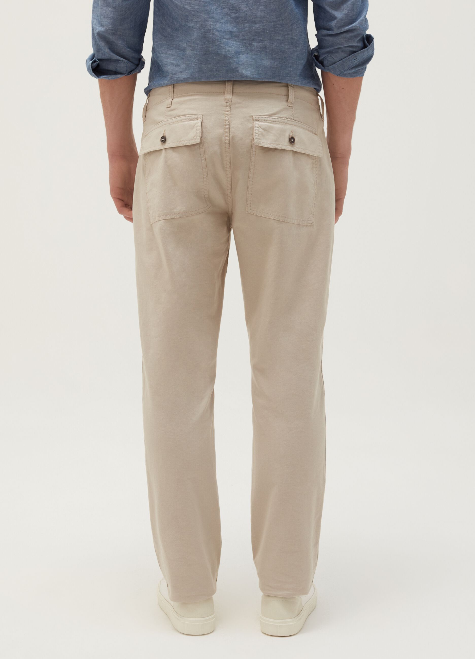 Pantaloni regular fit in lino e cotone 