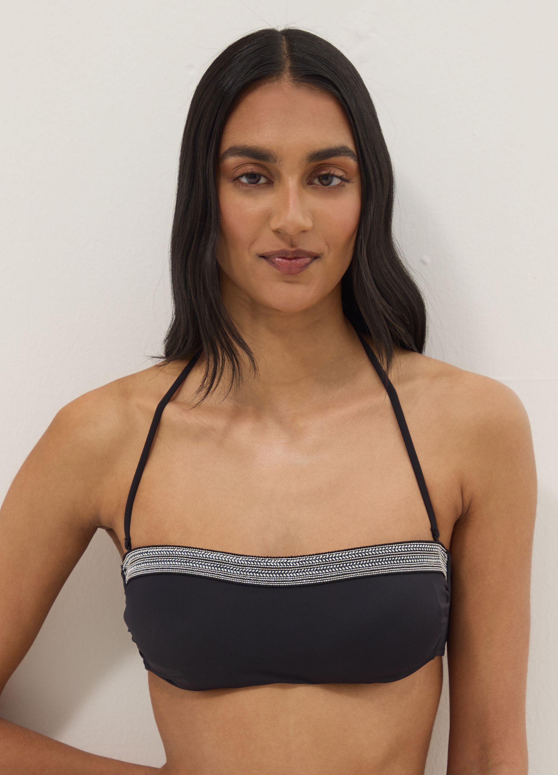 &Mu;&alpha;ύ&rho;&omicron; &sigma;&tau;&rho;ά&pi;&lambda;&epsilon;&sigmaf; &tau;&omicron;&pi; &mu;&pi;&iota;&kappa;ί&nu;&iota; &alpha;&pi;ό &epsilon;&lambda;&alpha;&sigma;&tau;&iota;&kappa;ό ύ&phi;&alpha;&sigma;&mu;&alpha; &mu;&epsilon; &chi;ά&nu;&tau;&rho;&epsilon;&sigmaf;