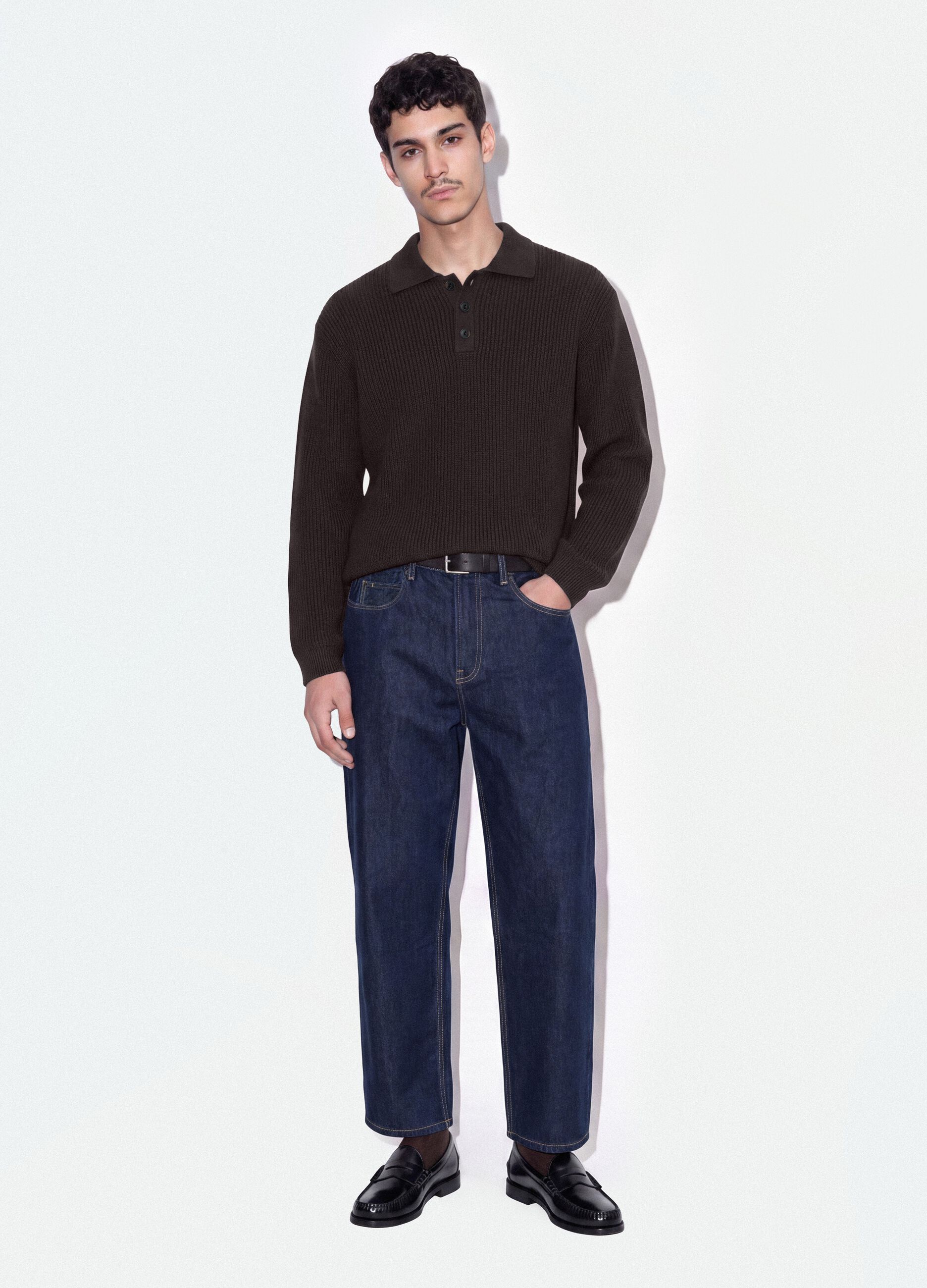 Brauner Pullover aus reiner Baumwolle mit Polokragen, Over-Fit