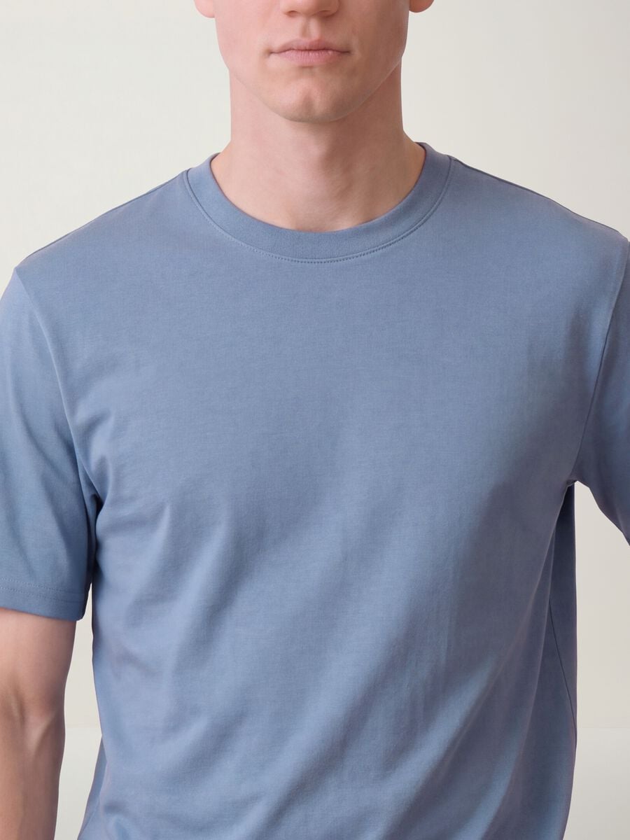 T-Shirt The Iconic Tee in Blau aus reiner Baumwolle, Kurzarm, Relaxed Fit_2