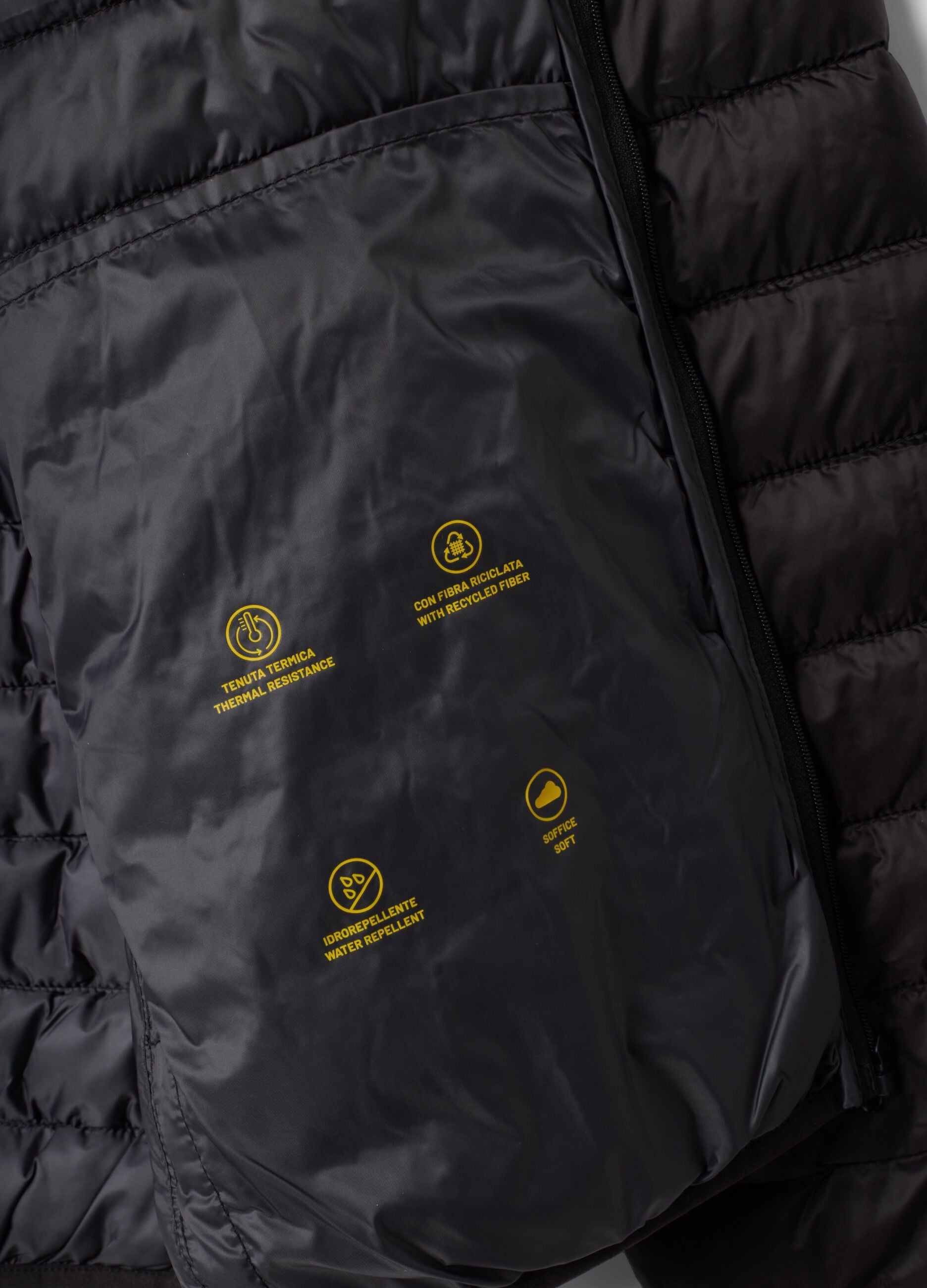 Black Ultralight padded jacket, regular fit, with zip