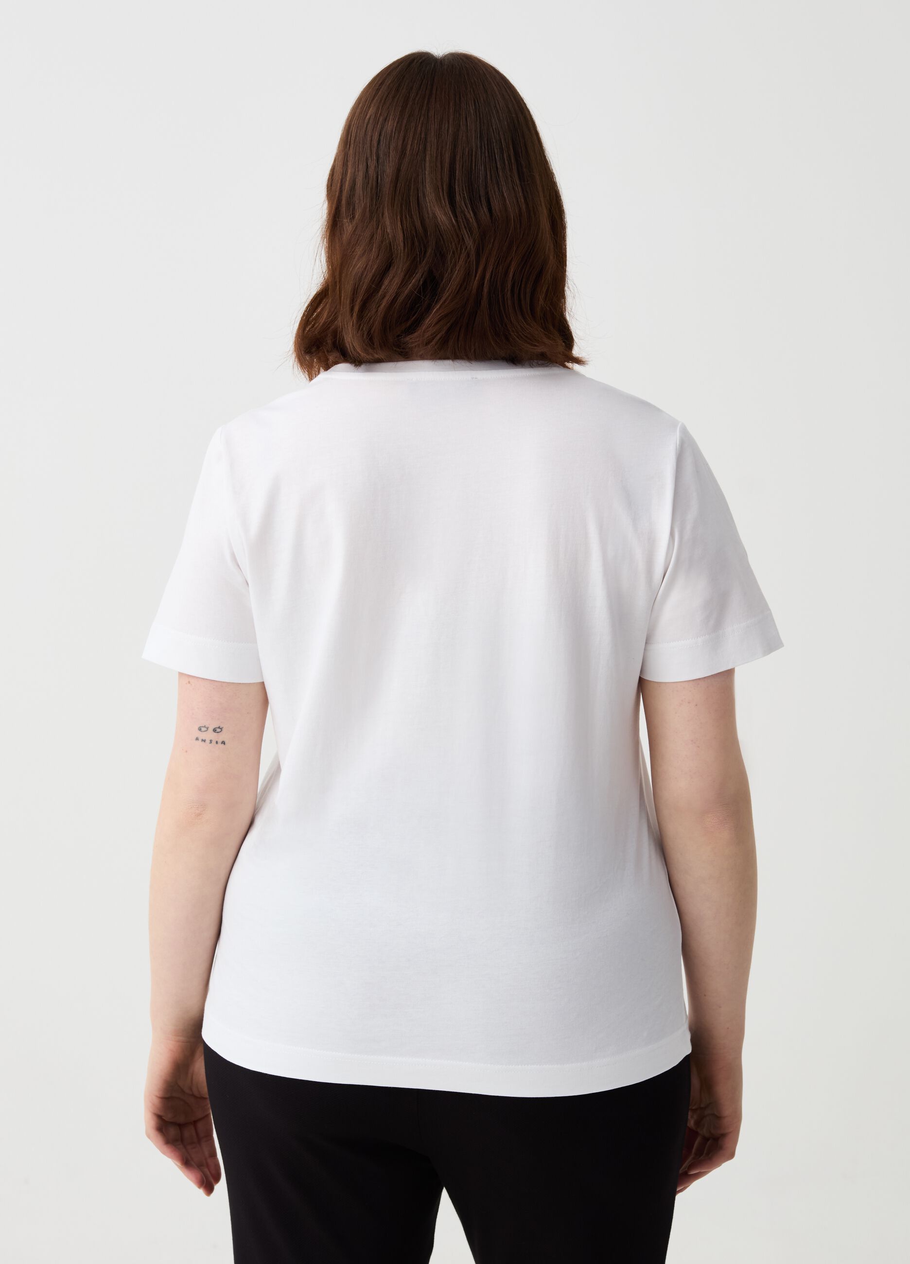 Curvy T-shirt with diamantés and round neck