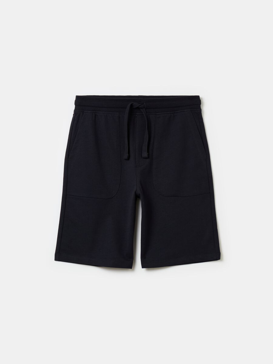 Shorts de tejido rizado color liso_0