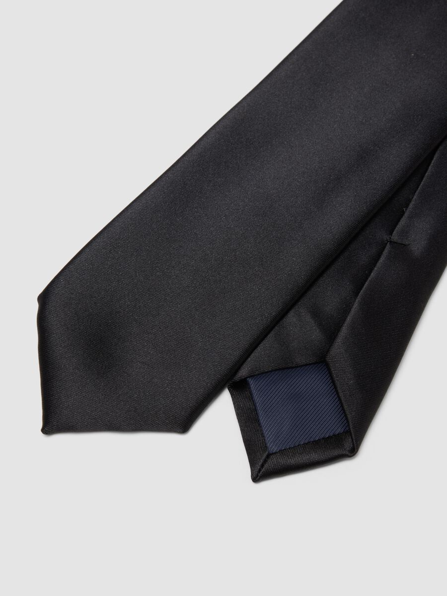 Corbata negra, pala de 6 cm_1