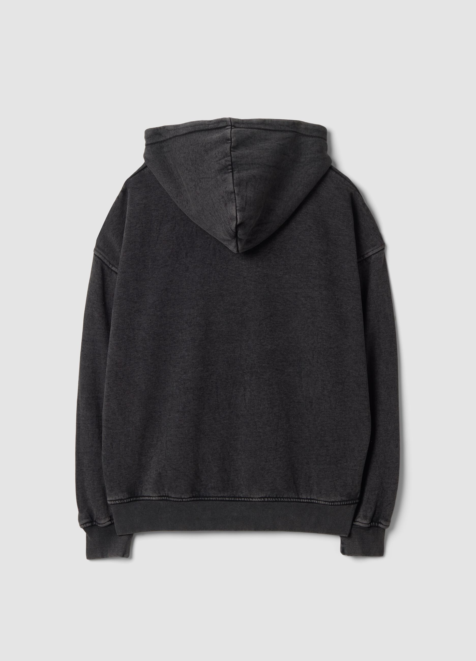 Grey oversized pure cotton hoodie with &ldquo;A Nightmare On Elm Street&rdquo; print