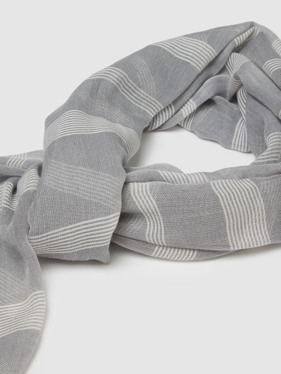 &Pi;&omicron;&lambda;ύ&chi;&rho;&omega;&mu;&omicron; &rho;&iota;&gamma;έ &kappa;&alpha;&sigma;&kappa;ό&lambda; &alpha;&pi;ό &mu;&epsilon;ί&gamma;&mu;&alpha; &beta;&alpha;&mu;&beta;&alpha;&kappa;&iota;&omicron;ύ &mu;&epsilon; &kappa;&rho;ό&sigma;&sigma;&iota;&alpha;_1