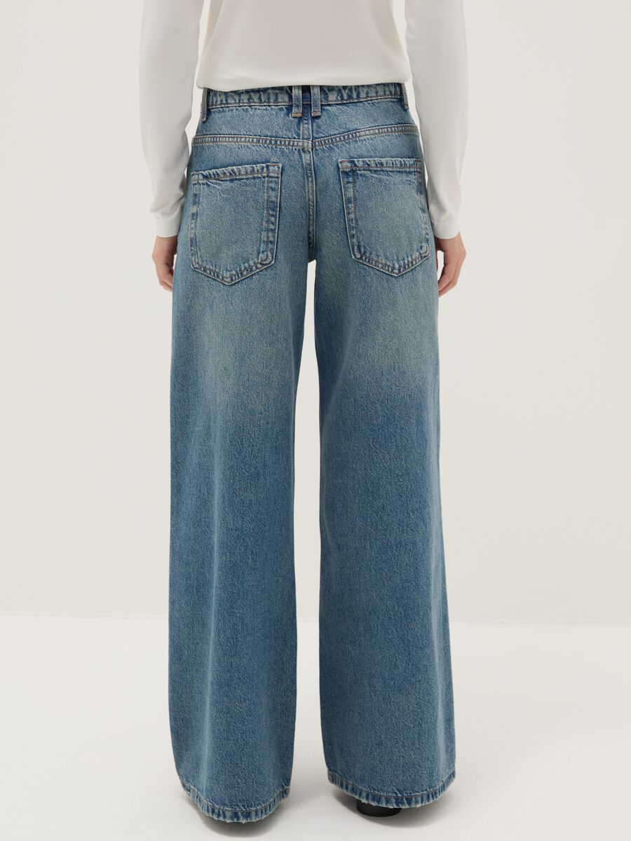 Wide leg blue cotton jeans with rips_2