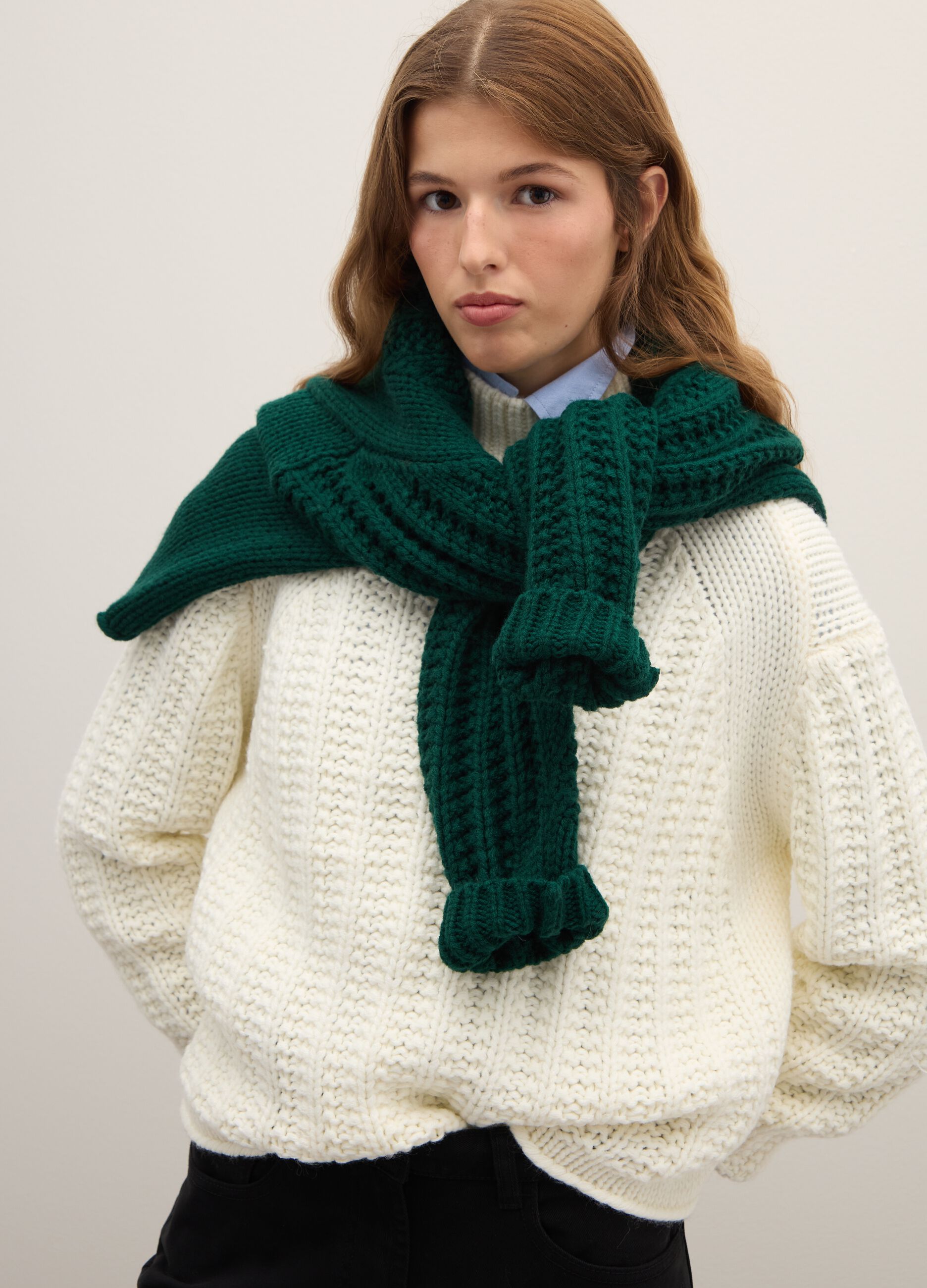 White regular fit sweater with jacquard pattern and vulcan collar