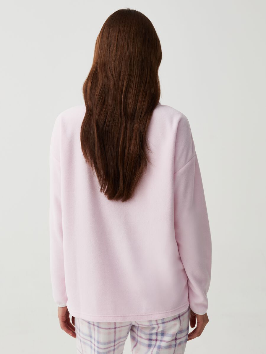 Fleece pyjama top with mock neck and buttons_2