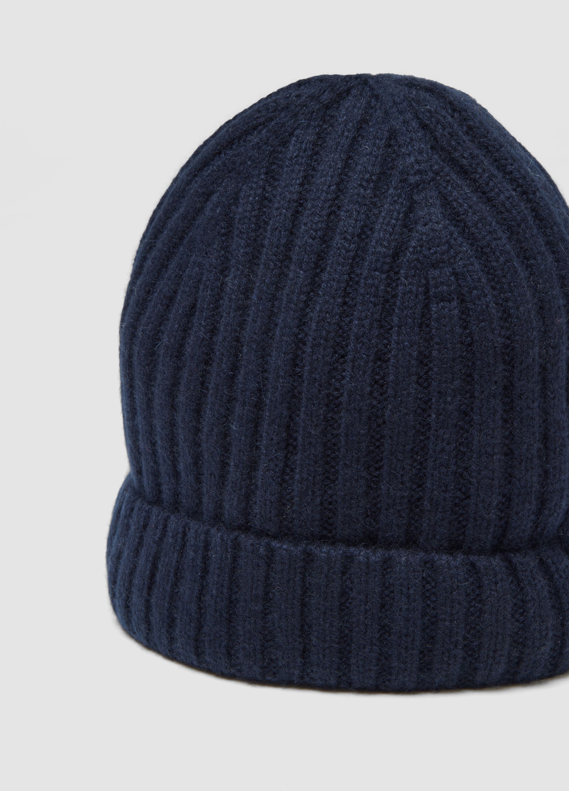 Berretto blu navy in puro cashmere a coste