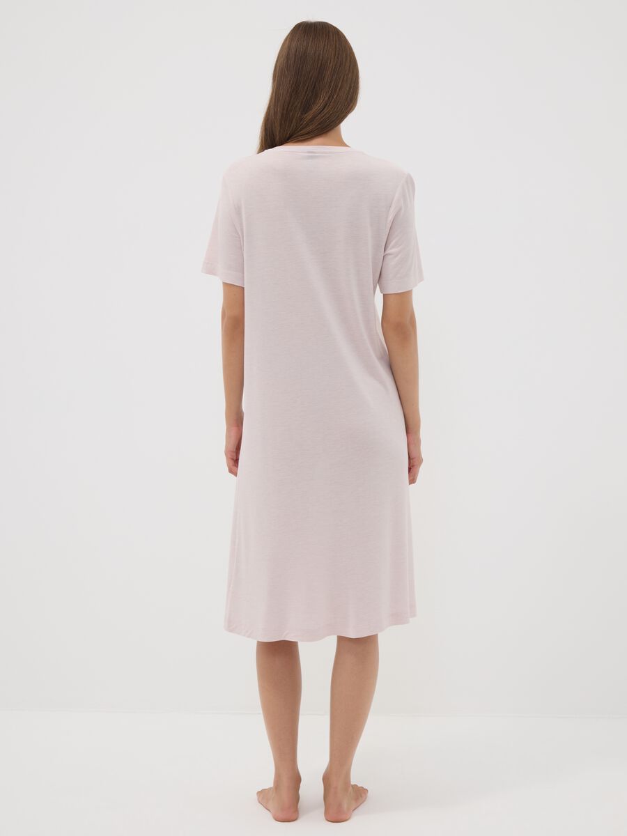 Pink pure viscose V-neck nightdress_3